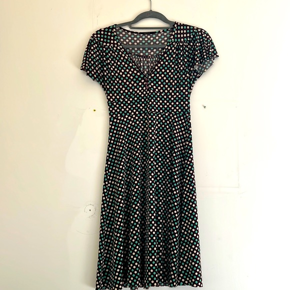 Stunning Dress - Picture 1 of 2